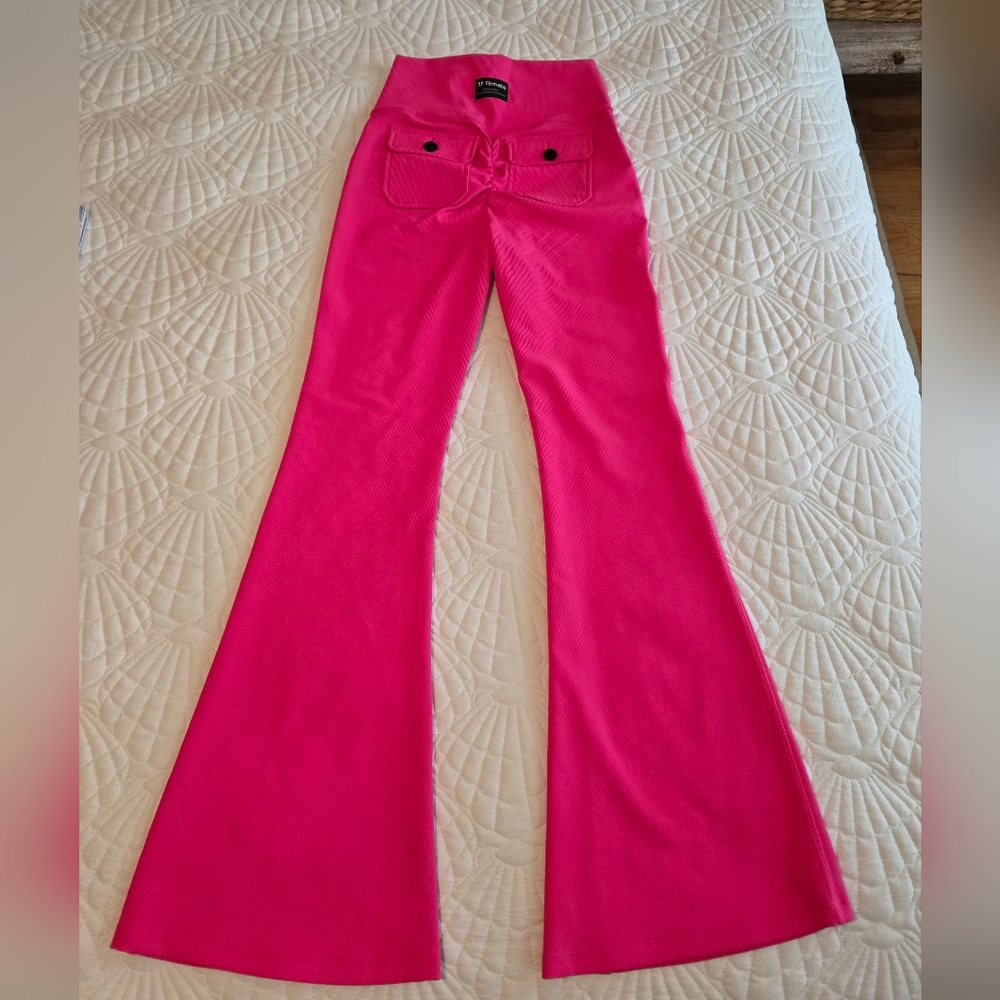Firmabs Pink Flared Leggings